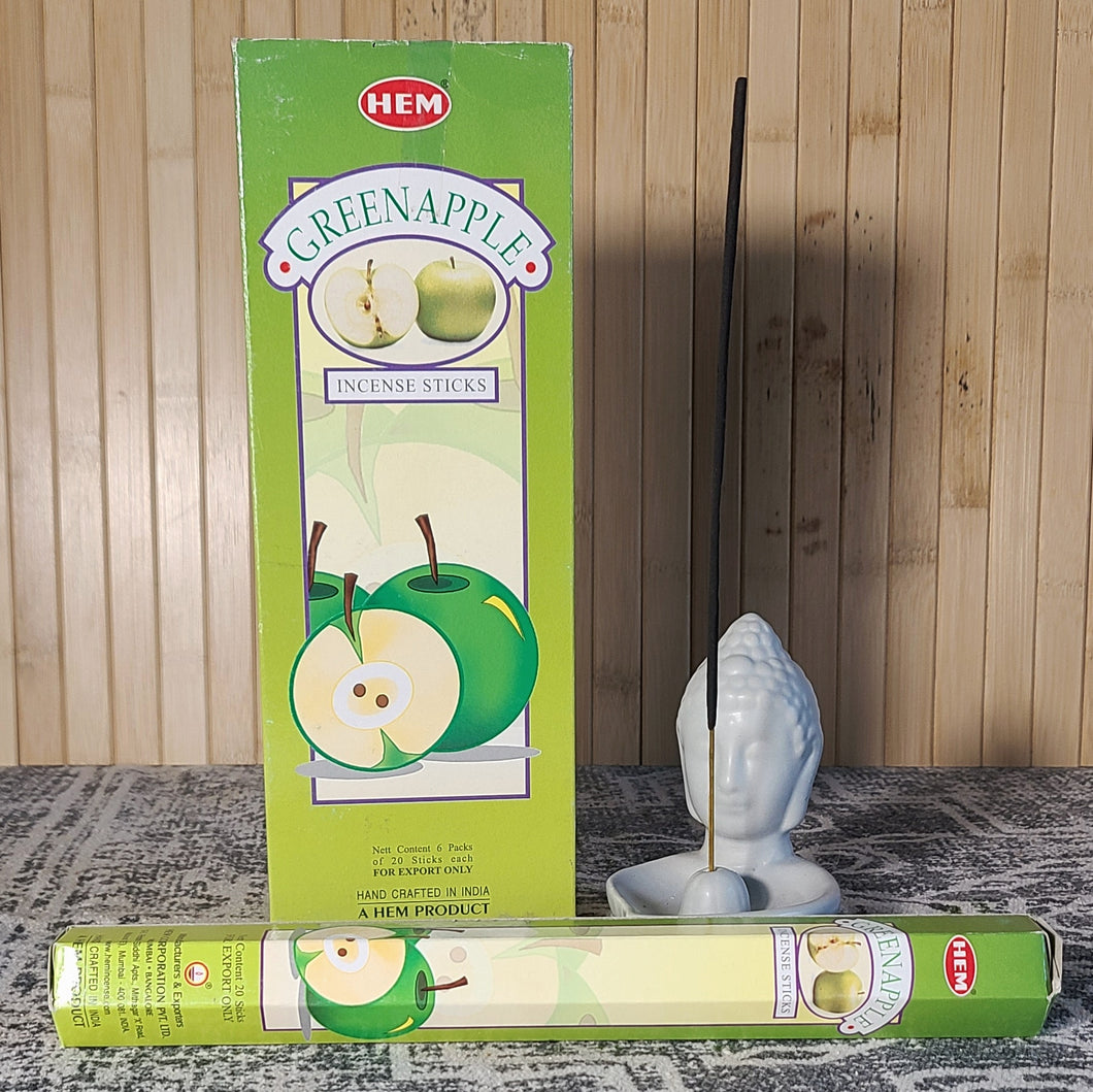GREEN APPLE